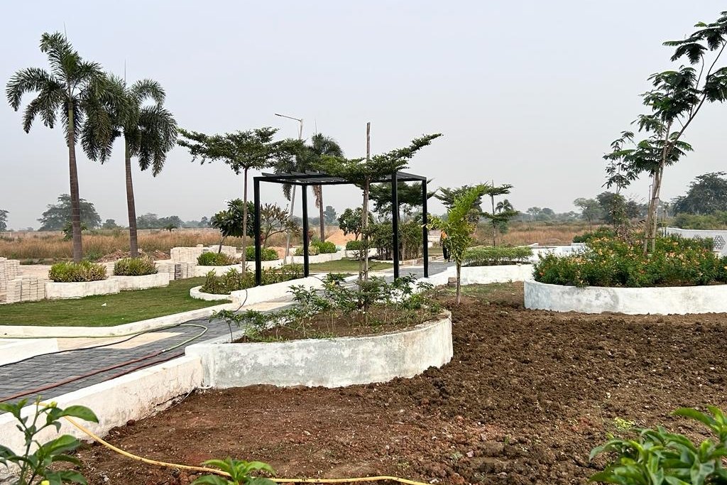 Residential Plots for Sale in Vidhan Sabha Road, Raipur