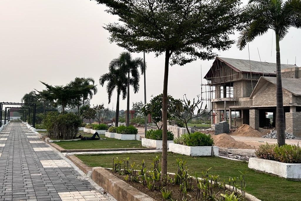 Residential Plots for Sale in Vidhan Sabha Road, Raipur